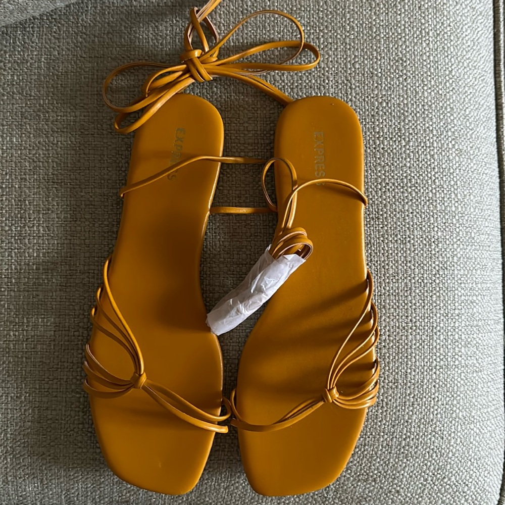 Express Sandals
